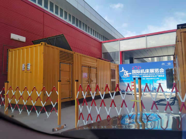 云县发电车出租-发电机无电压或电压太低怎么办？